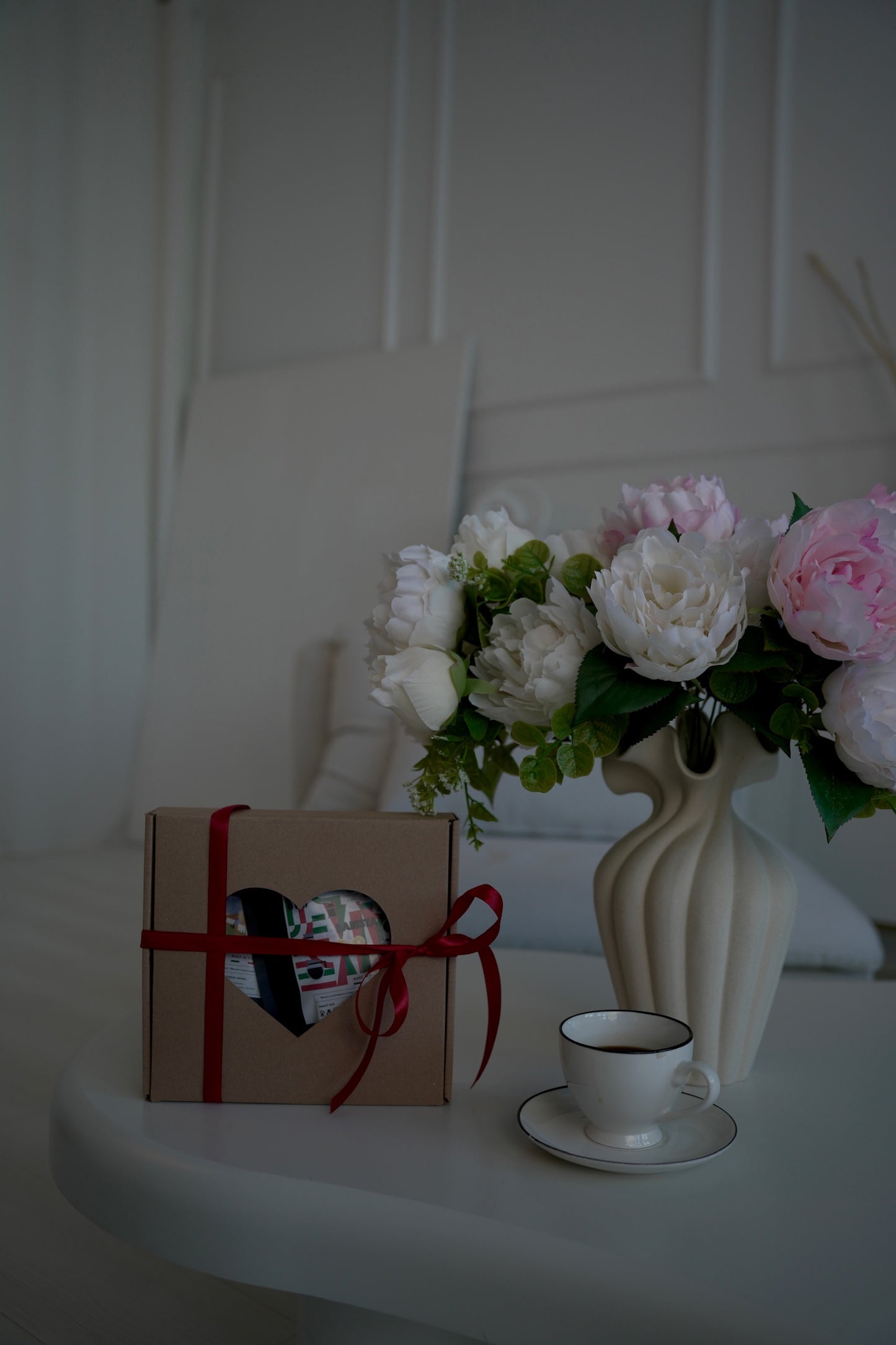 Zestaw Prezentowy na Walentynki “Cuore della Vita”: PuraCaffè i Romantyczna Niespodzianka!