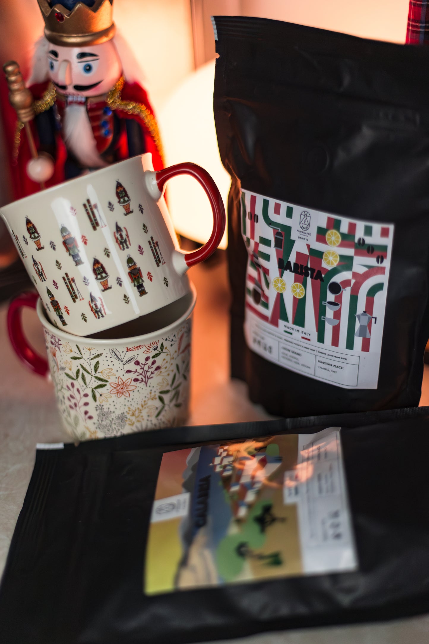 Zestaw Świąteczny: PuraCaffè Calabria 250g + PuraCaffè Barista 250g + 2 kubki